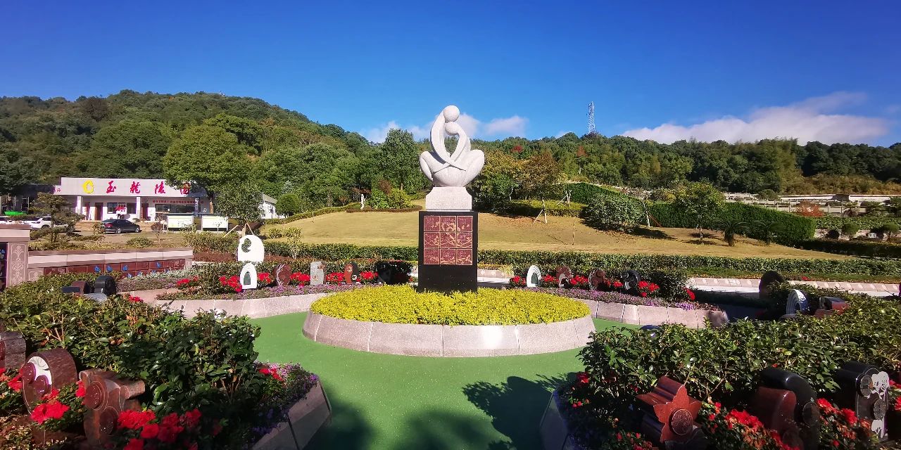 1-230911161Z13D 贝斯特 - 全球最奢华的游戏平台